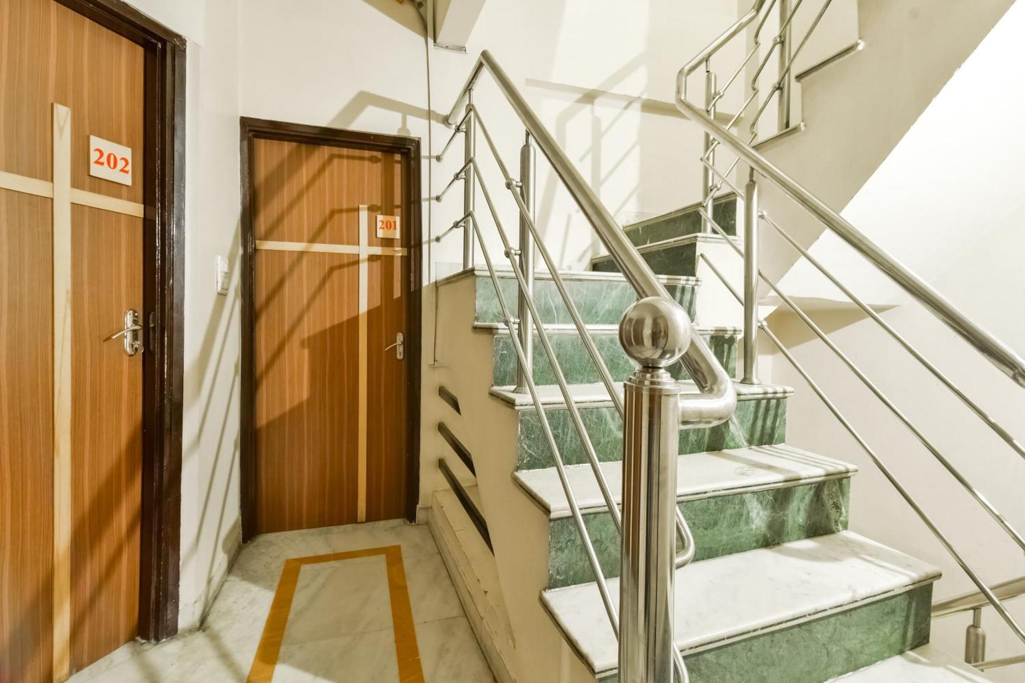 Super Hotel O Rmg Stays Adźmer Zewnętrze zdjęcie